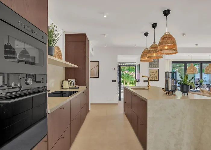 The Secret Garden By Finest *