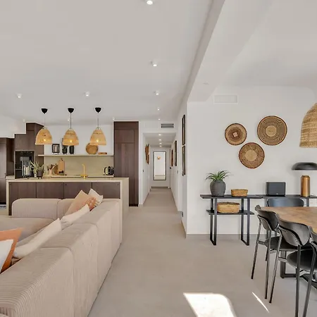 The Secret Garden By Finest Вилла *