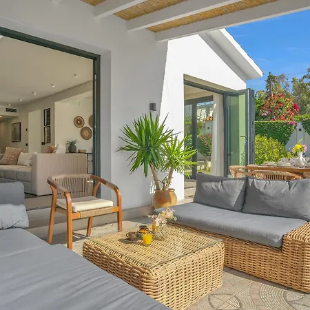 The Secret Garden By Finest Villa